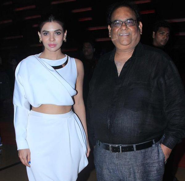 Sara Loren With Their Director