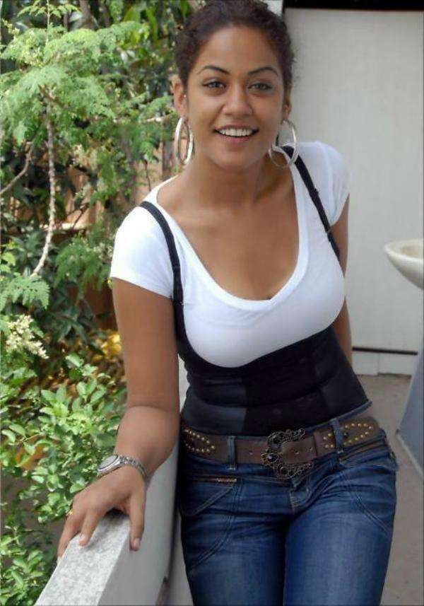 Actress Mumaith Khan Rare Unseen Hot Photos, Wallpapers 10 Mumaith Khan 4
