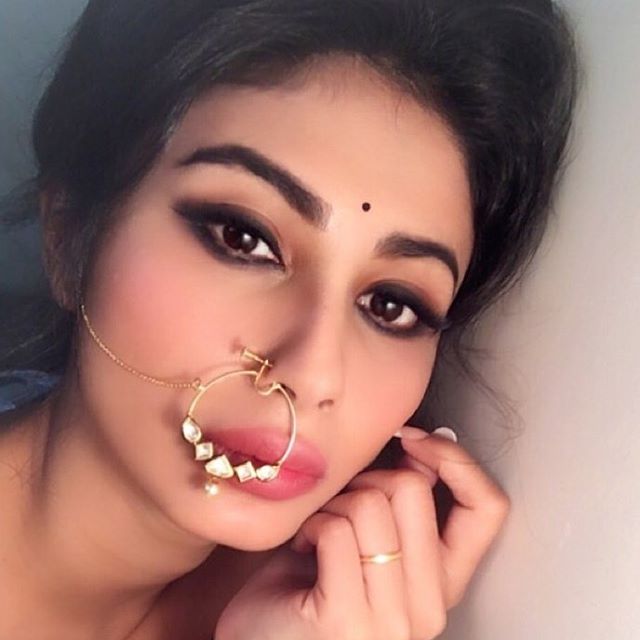 Mouni Roy Bold Photo 14