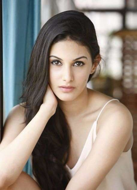 Amyra Dastur Latest Hot Unseen B 9