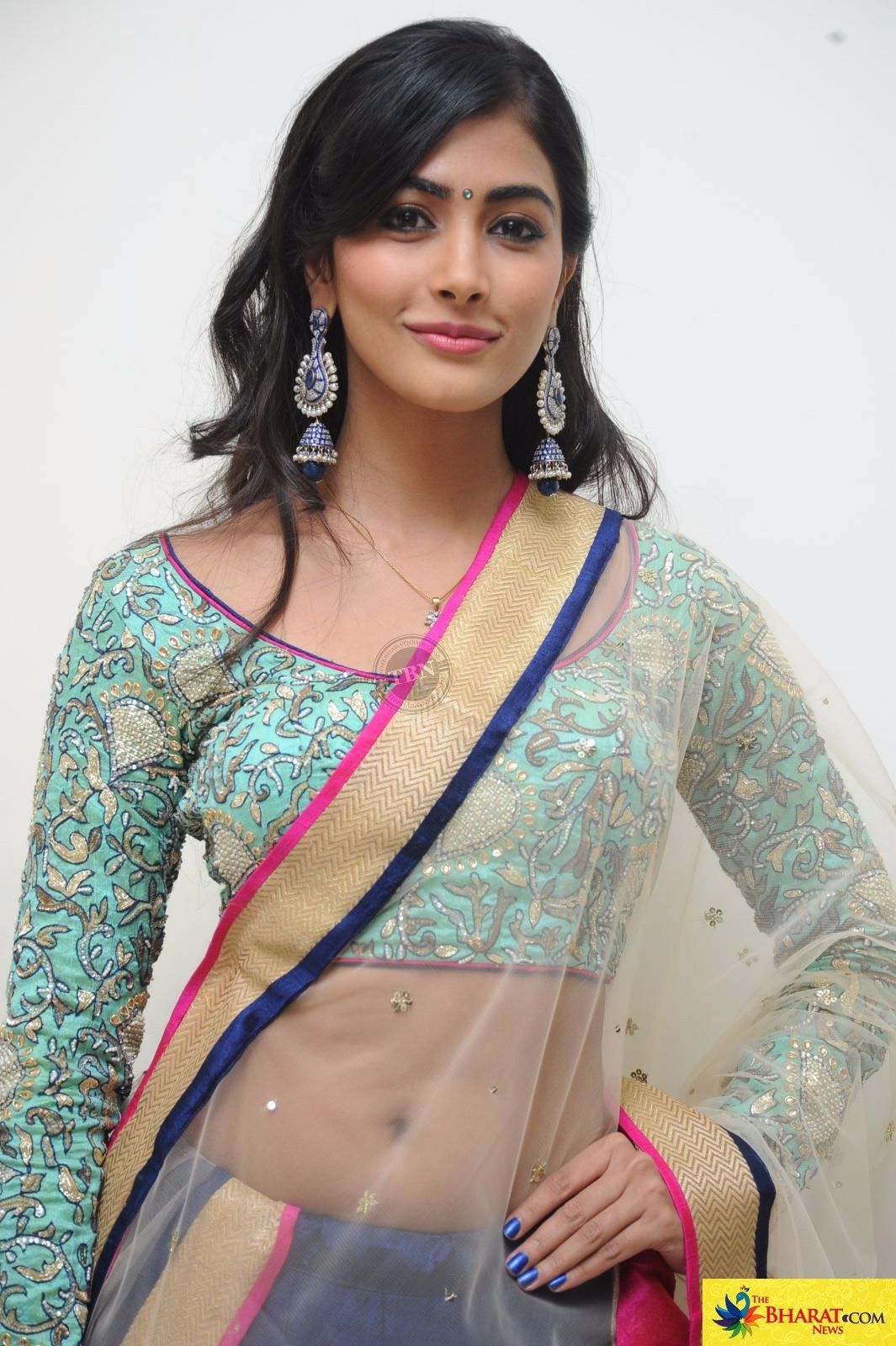 Pooja Hegde New Sexy Pictures 1