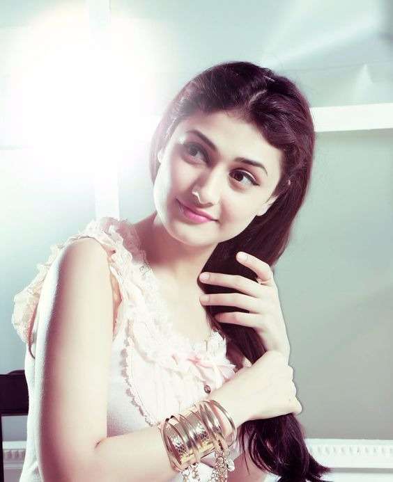 Ragini Khanna Hot HD Wallpapers 5