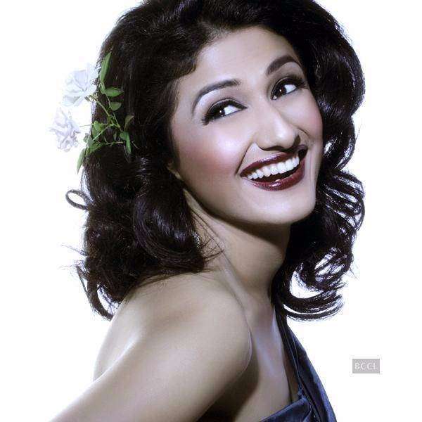 Ragini Khanna Hot HD Wallpapers 6