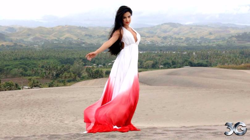 Sonal Chauhan Hot Unseen Photos 2