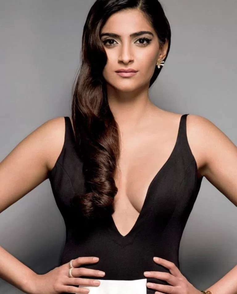 Sonam Kapoor cute