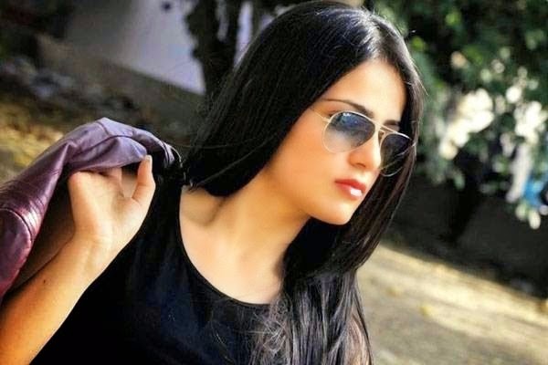 Beautuful radhika madan