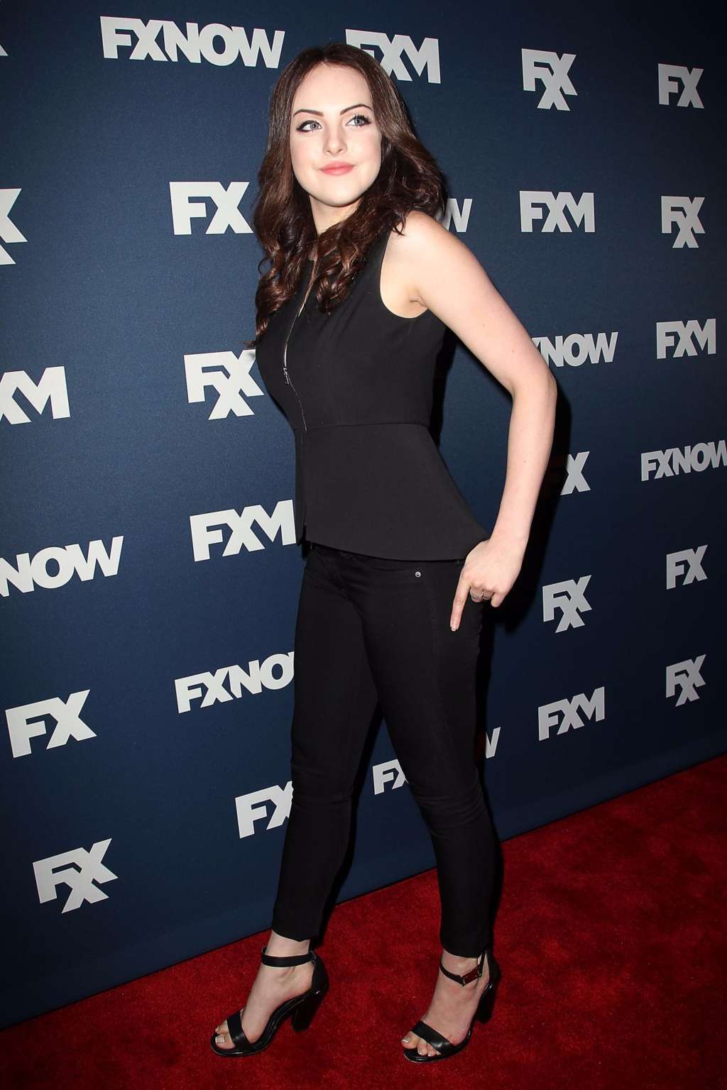 Elizabeth Gillies photos