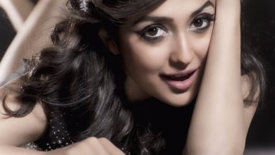 Monali Thakur hot HD