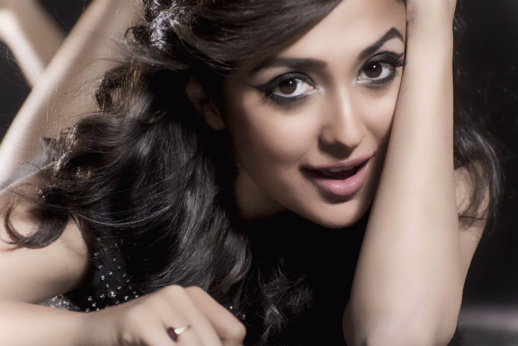 Monali Thakur hot HD