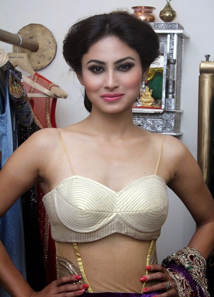 Mouni Roy sexy look