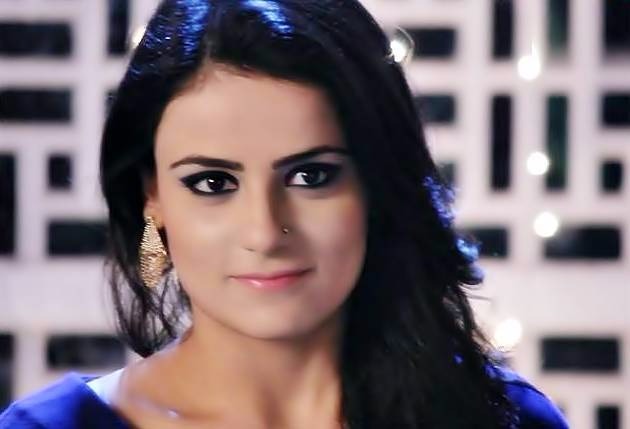 Radhika Madan’s Hot Pictures Hd Pics & Latest Wallpapers 10 Radhika Madan hot image stills