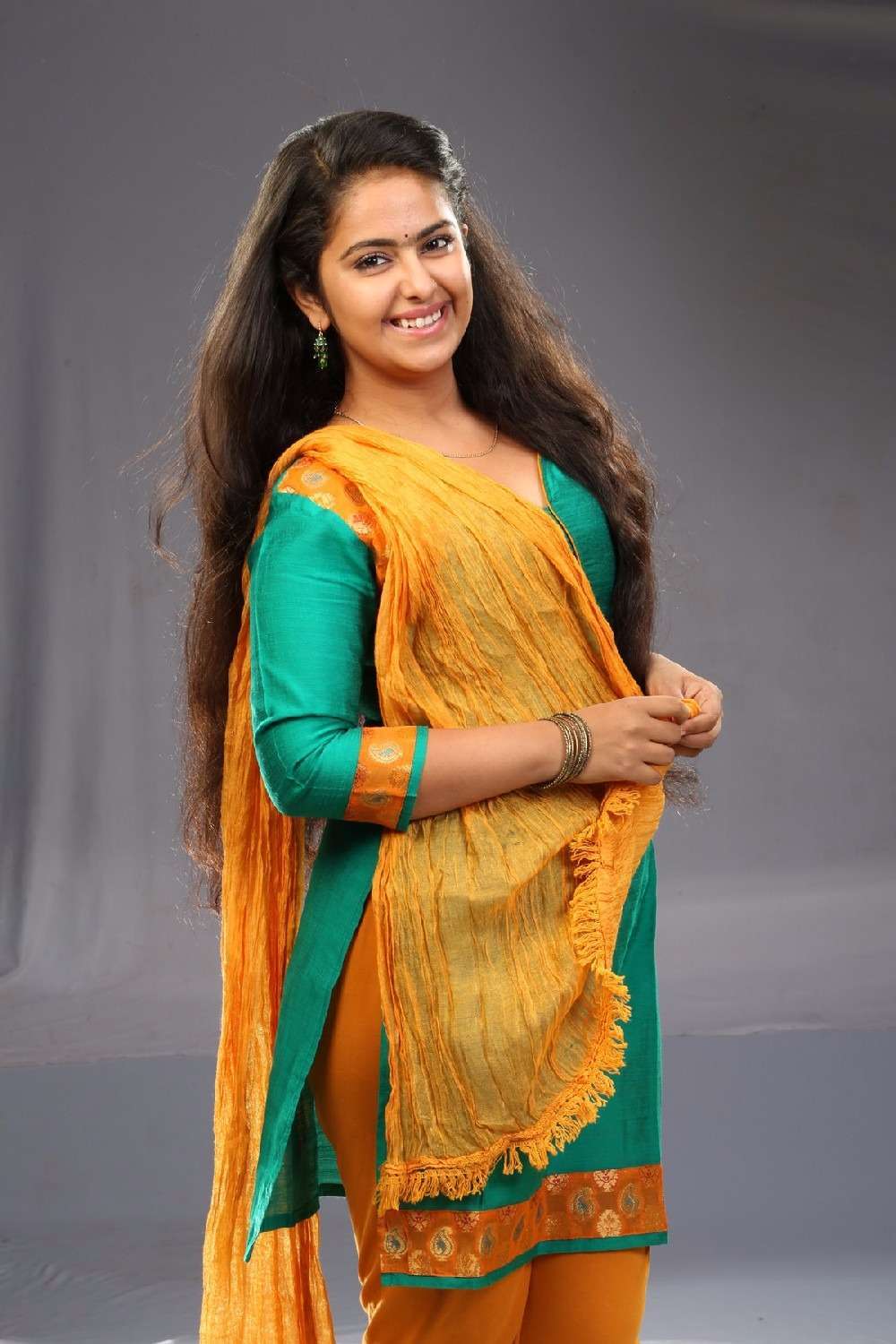 avika gor hot pics