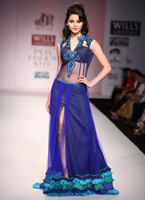 hot urvashi rautela blue