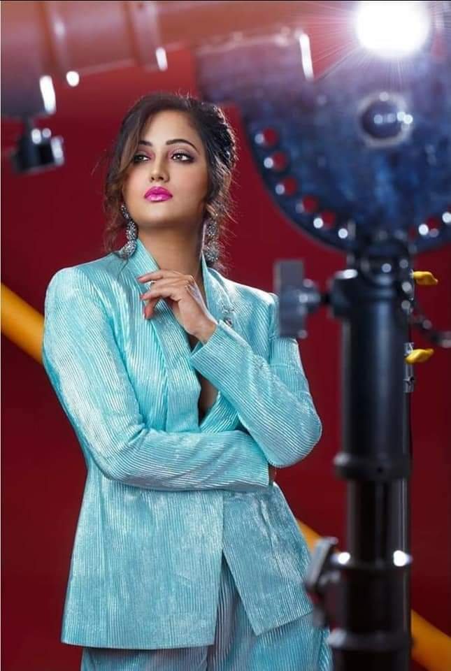 Rashami Desai bold photo