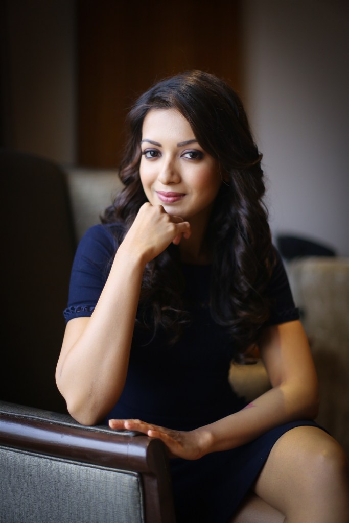 Catherine Tresa thigs