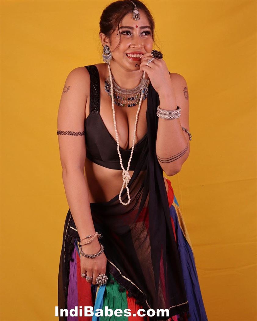 Bengali Beauty Jiya Roy Hot 14 1