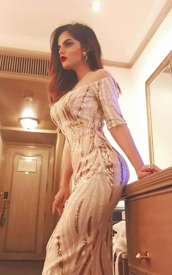 sarika raghwa sexy body hot actress 1