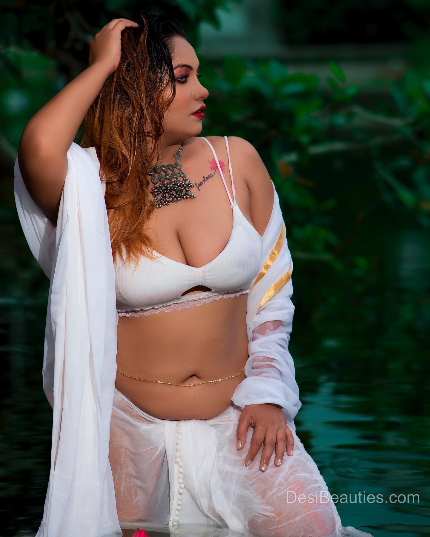 Indian Desi Model Hot Photo Wearing White Closeup Images 11 Indian Desi Model Hot Photo 06